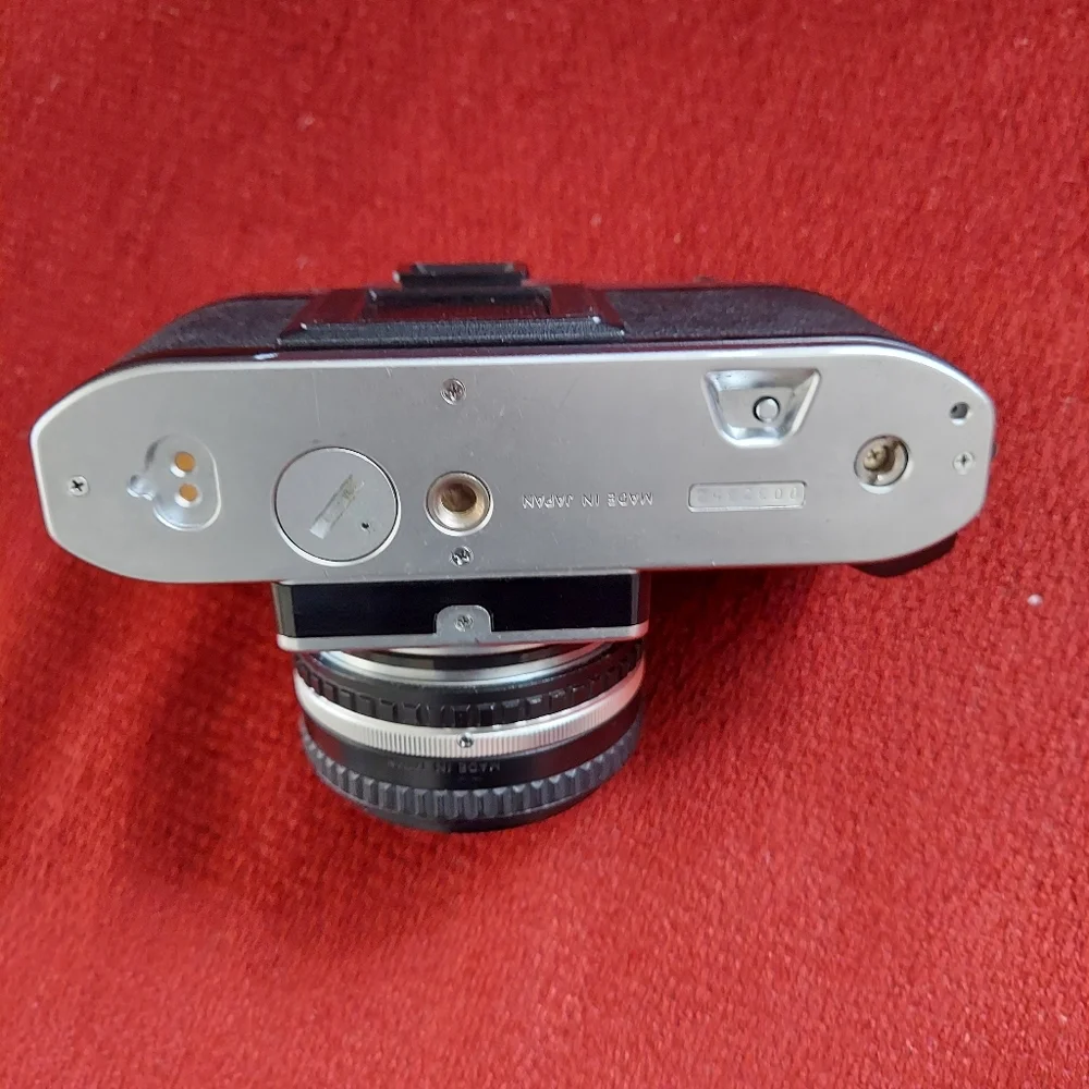 Nikon FG with Series E Lens